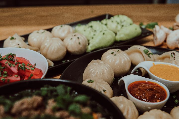 Momo Menu (8 pieces) - Dolma's Momo Point