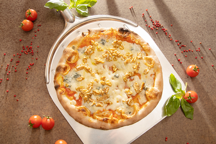 Pizza Gorgonzola e Noci - Pizza World