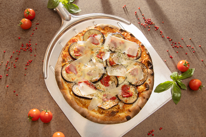 Pizza Rustica alla Parmigiana - Pizza World