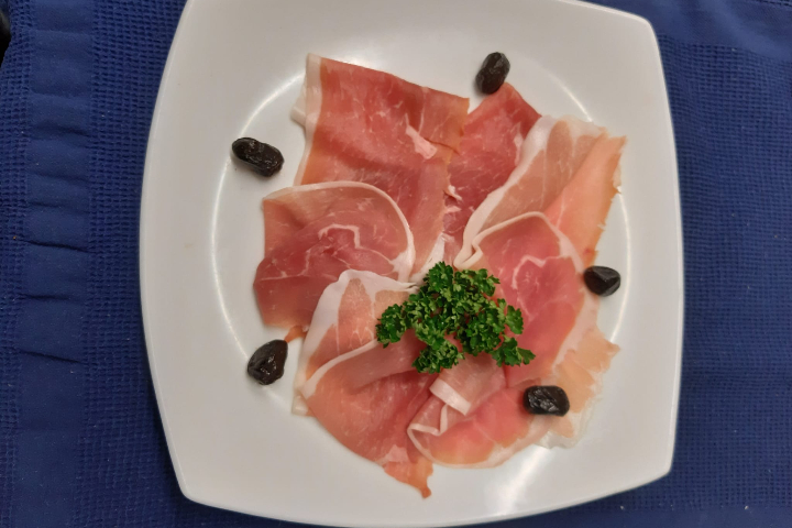 Prosciutto di Parma - Ristorante Pizzeria Pulcinella