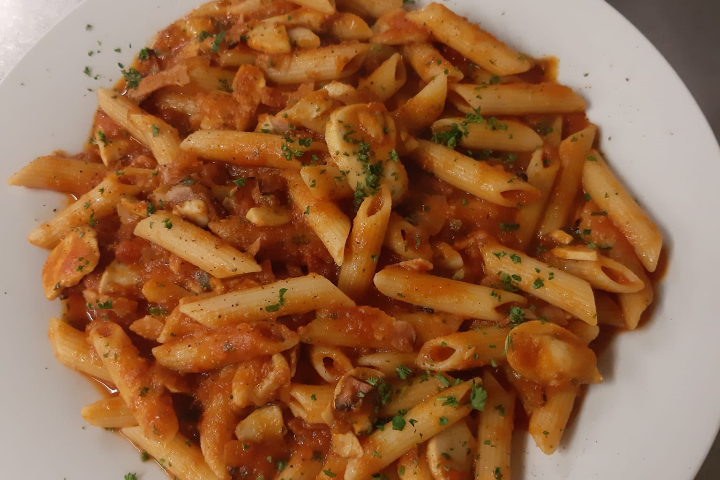 All'arrabiata - Ristorante Pizzeria Pulcinella