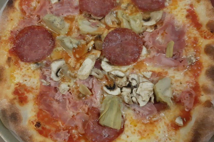 Quattro Stagioni - Ristorante Pizzeria Pulcinella