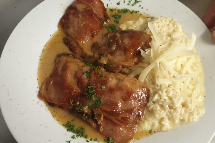 Saltimbocca alla Romana - Ristorante Pizzeria Pulcinella
