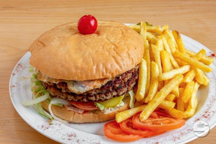 La Mex Hot Burger - Osis Mexikanisch Express Neftenbach