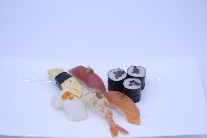 Sushi Omakase - Sala of Tokyo