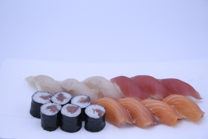Sushi Moriawase - Sala of Tokyo