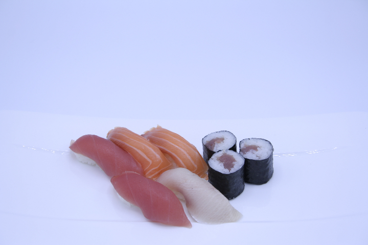 1/2 Sushi Moriawase - Sala of Tokyo