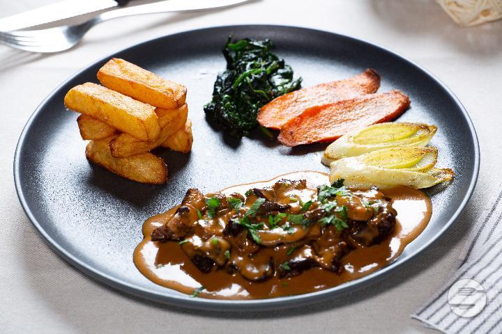 Braised Beef with Mushroom Sauce - Restaurant du Puits