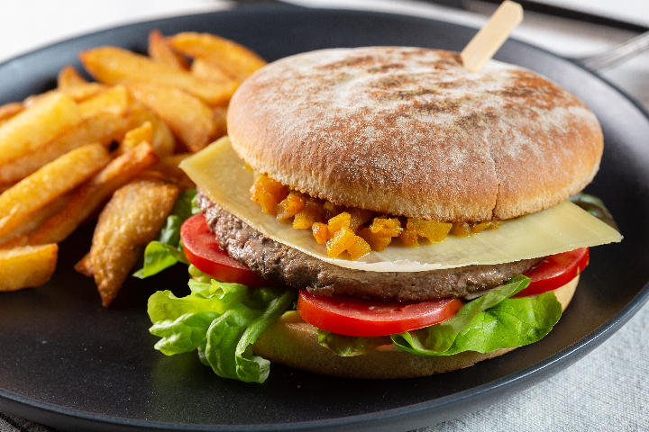 Burger de bœuf - Restaurant du Puits