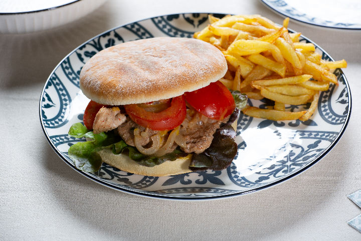 Bifanas Burger - Restaurant du Puits