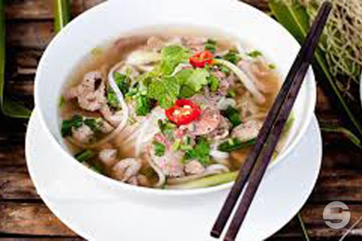2.1 Soupe Vietnamienne au Poulet et aux Pâtes de Riz - Nguyen - Saveurs du Vietnam