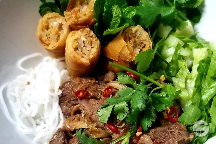 2.24 Sauté de Boeuf à la Sauce Aigre-Doux Maison - Nguyen - Saveurs du Vietnam