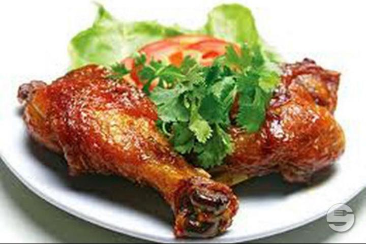 2.26 Cuisse de Poulet Suisse Croustillante - Nguyen - Saveurs du Vietnam
