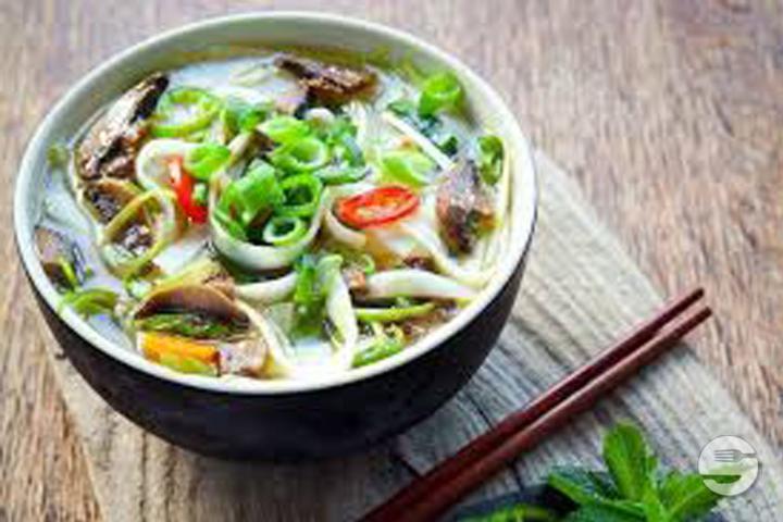 3.15 Soupe au Tofu, au Champignon Noir et aux Pâtes de Riz - Nguyen - Saveurs du Vietnam