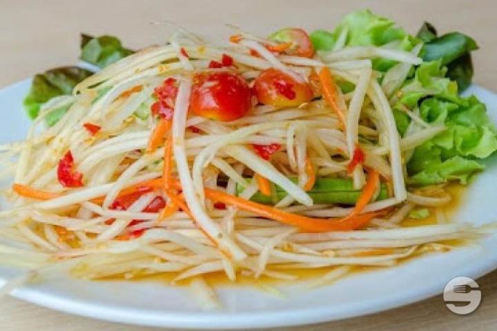 12.3 Salade de Papaye Verte - Nguyen - Saveurs du Vietnam