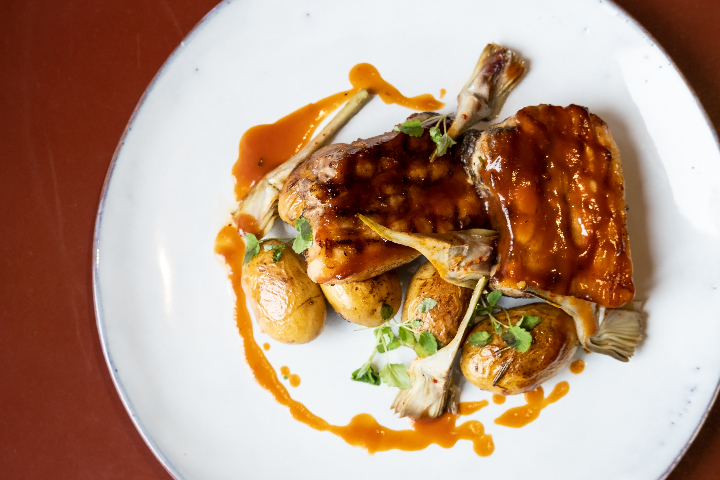 Barbecue: Pork Belly, Cardamom,
Confit Potatoes, Braised Artichokes - Livingroom by The Ritz-Carlton