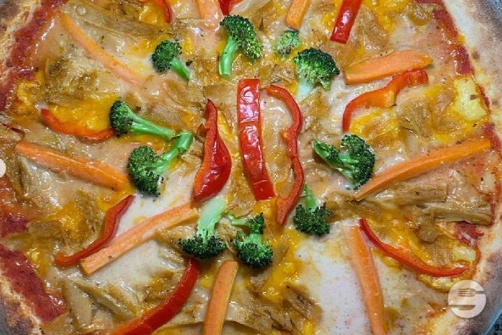 Pizza Funghi (vegan) - Poly Bistro - Winterthur