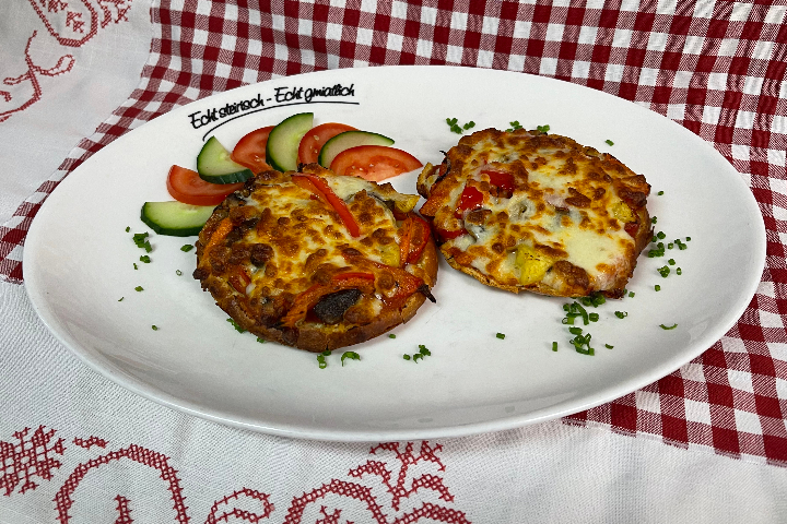 Vegitarischer Pizza Burger - Landhaus Steirereck