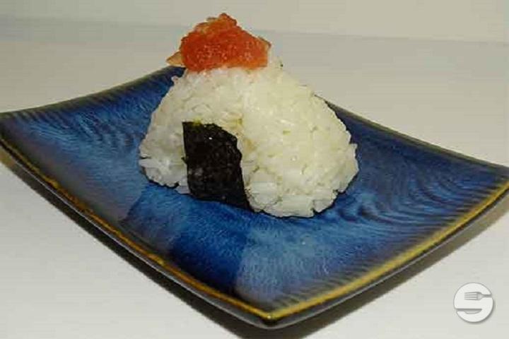 Onigiri spicy sake - Tiger Sushi