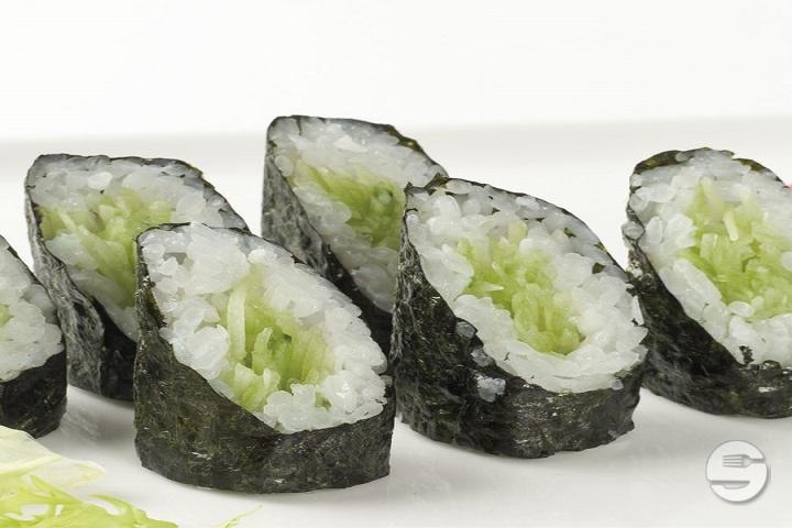 Hoso kappa 8 Stück - Tiger Sushi