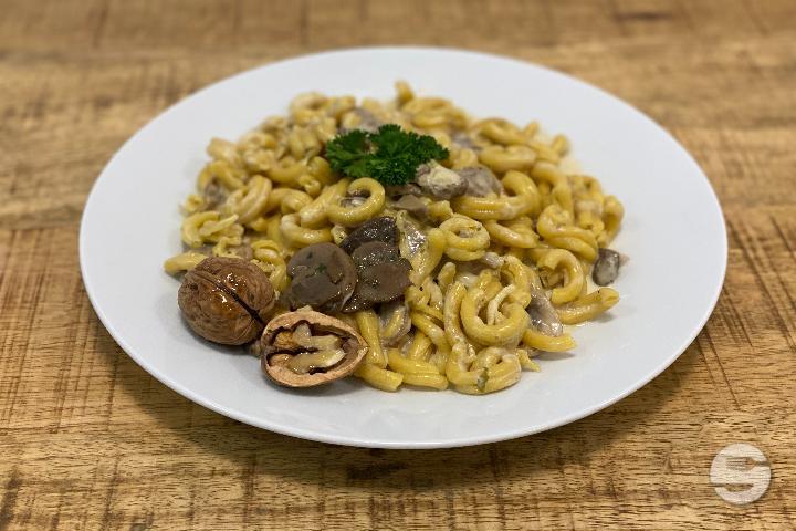 Casareccie avec Crème de Champignon - Pastitalia
