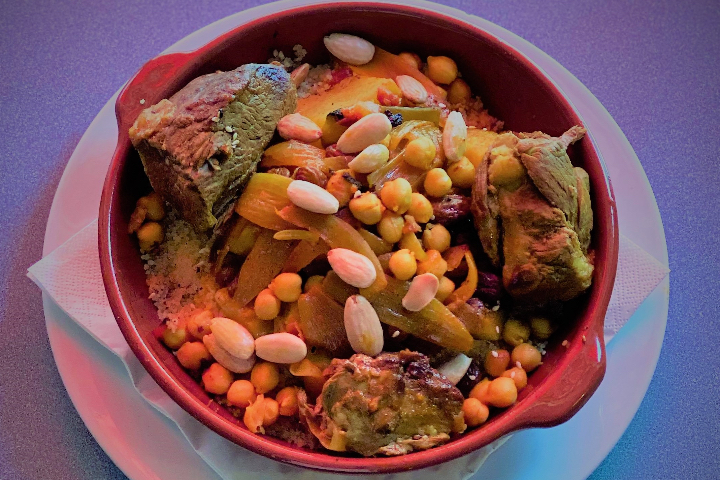 Couscous d'Agneau aux Oignons - Nono Street Food