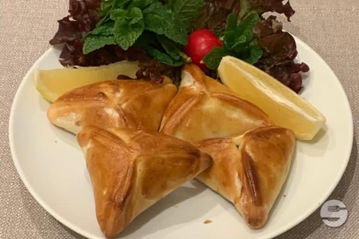 Spinach Fatayer - Chez Fouad