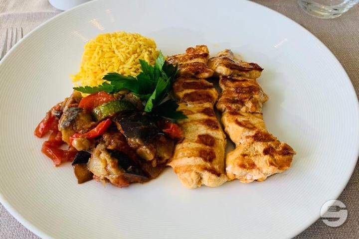 Chiche Taouck - Chez Fouad Restaurant
