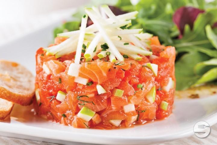 Salmon Tartare - O'les Terrasses du Lac