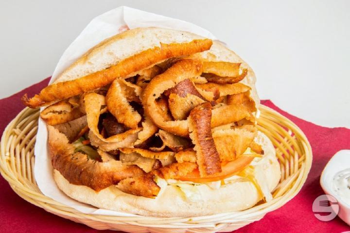 Kebab in pocket bread - Andromeda Pizza & Kebab