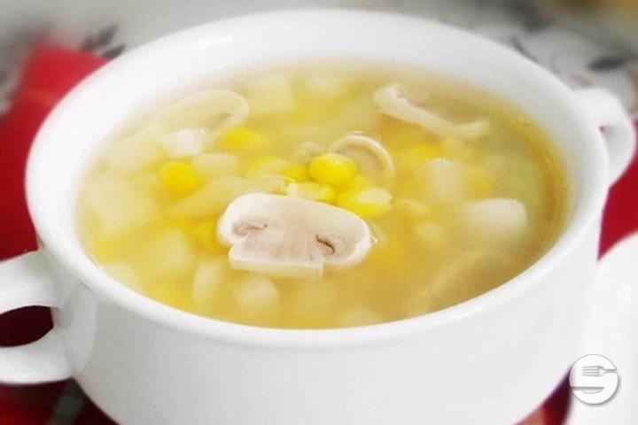 84. Velouté au Mais et Poulet - Les 4 Marronniers