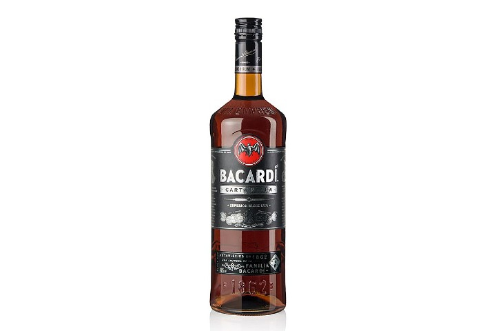 Bacardi Black (40%Vol.) - Nightshop Mobile Drinks & Food