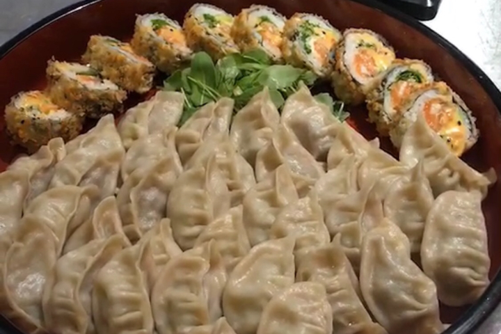 Momo and fried futomaki - Hum Kitchen