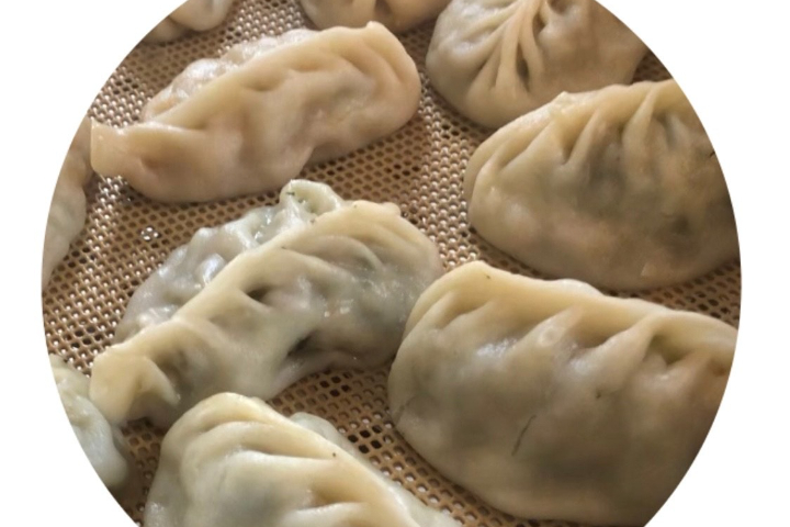 Momo with vegetables 10 pcs - Hum Kitchen