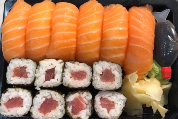 Tuna Nigiri - Hum Kitchen