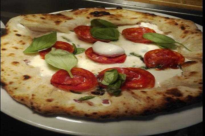 Cornicione Diavoletta - Artigiano Cafe