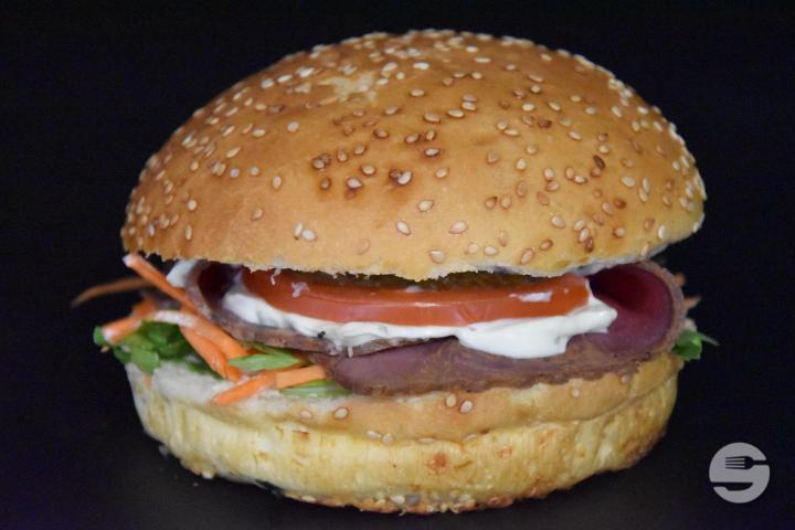 Roast Beef Pan Bagnat - Pause Gourmande