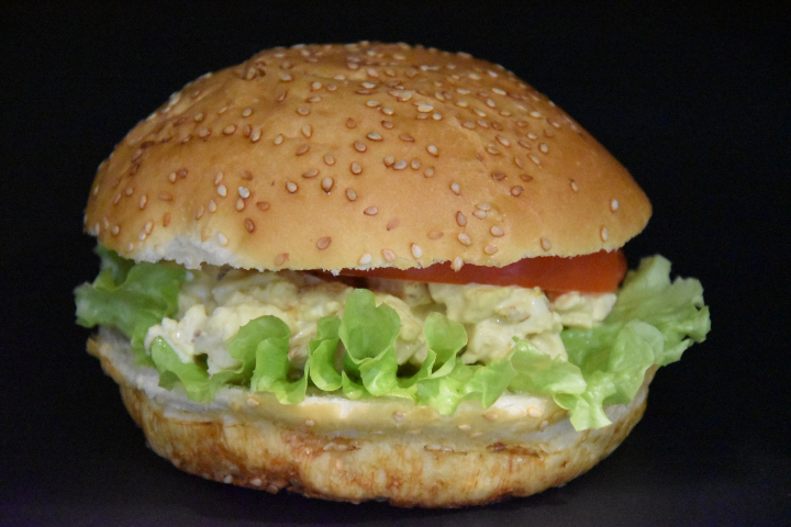 Curried Chicken Pan Bagnat - Pause Gourmande