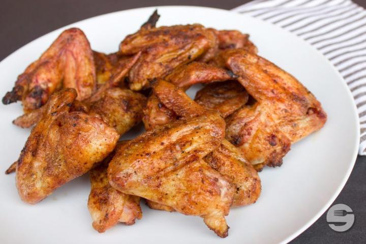 1 Menu 8 Chicken Wings - Pizza Avenue