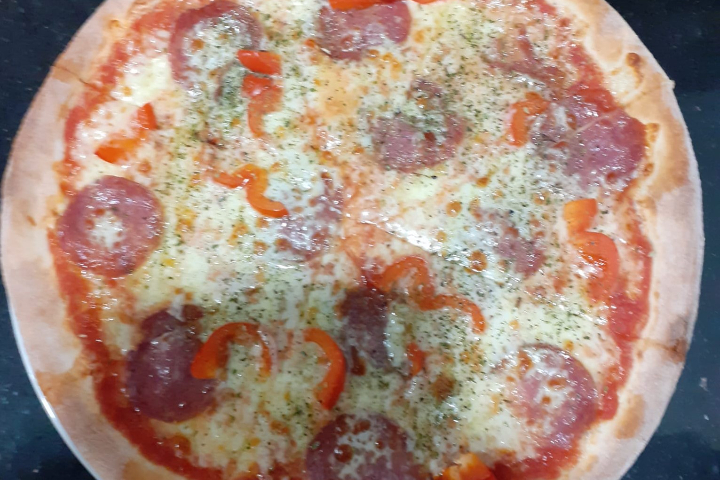 Pizza Salami - Triemli Treffpunkt