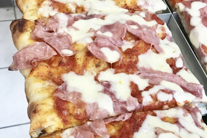 Pizza Prosciutto Cotto - Bäckerei Fenuta