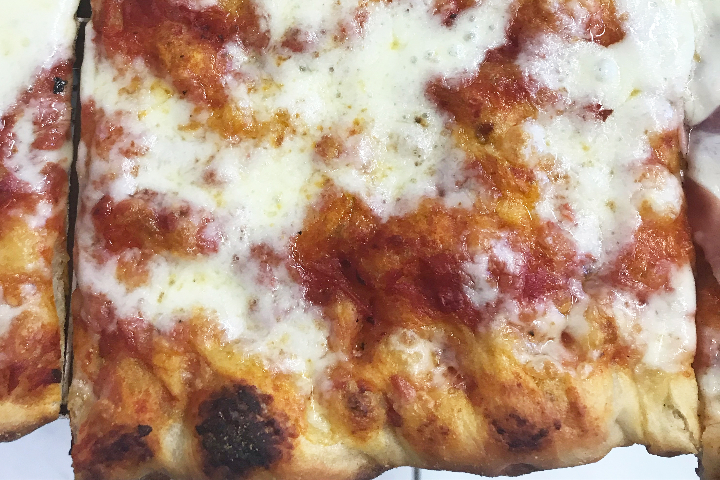 Pizza Margherita - Bäckerei Fenuta