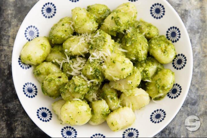 Gnocchi al Pesto - Pizzacom