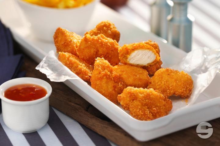 Chicken Nuggets - French Fries - Pizzacom
