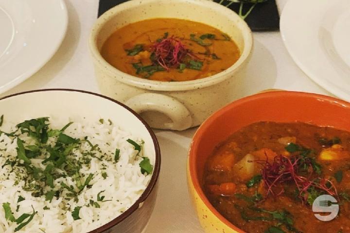 Veg. Curry - Cardamom