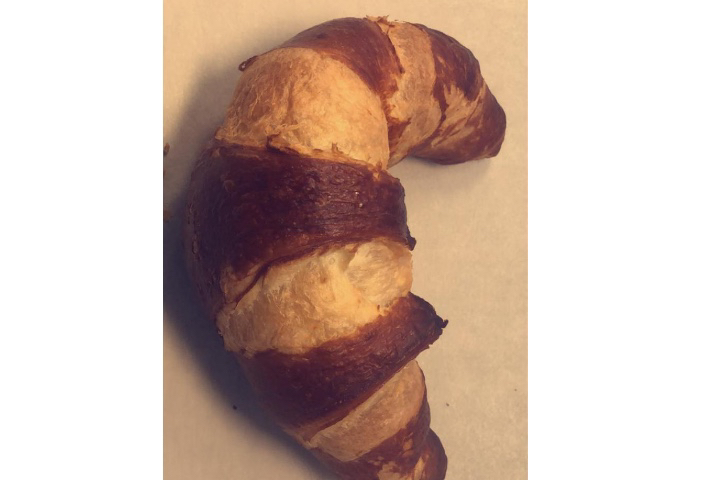 Laugen croissants - Dina Kiosk Shop