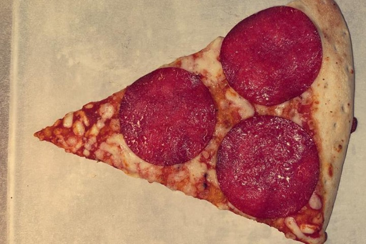 Pizza Slice Salami - Dina Kiosk Shop