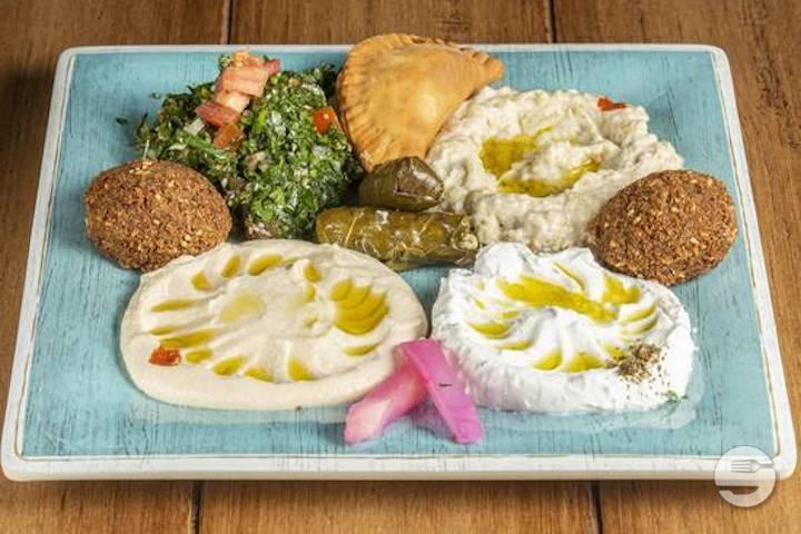 Assiette Végétarienne - Byblos Lebanese