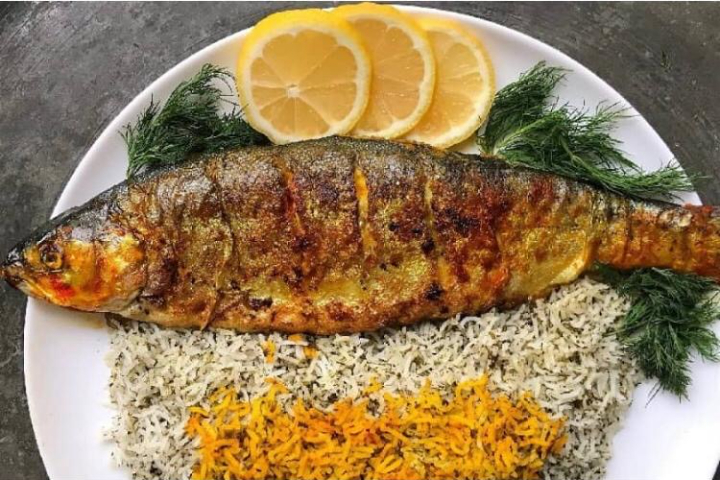 Sabzi Polo Ba Mahi - Le Velours