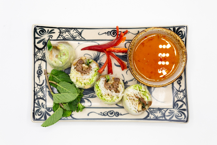 Goi Cuon Bo - Đu Đủ Vietnamese Cuisine - Sushi & Grill
